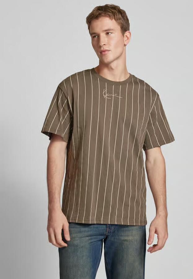 Karl Kani Small Signature Essential Pinstripe Tee light darkbrown sand T-Shirts & Polo's in bruin formaten: XL - Foto 2