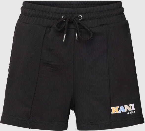 Karl Kani Sweatshorts met labelpatch model 'RETRO'