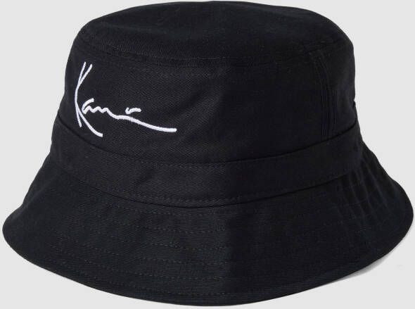 Karl Kani Vissershoedje met labelstitching