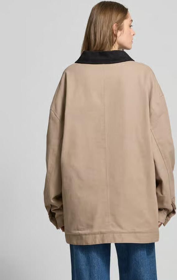 Karo Kauer Shacket met Labelstitching