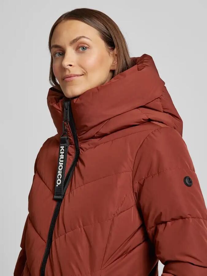 Khujo Gewatteerde lange jas met labeldetail model 'DARKA'
