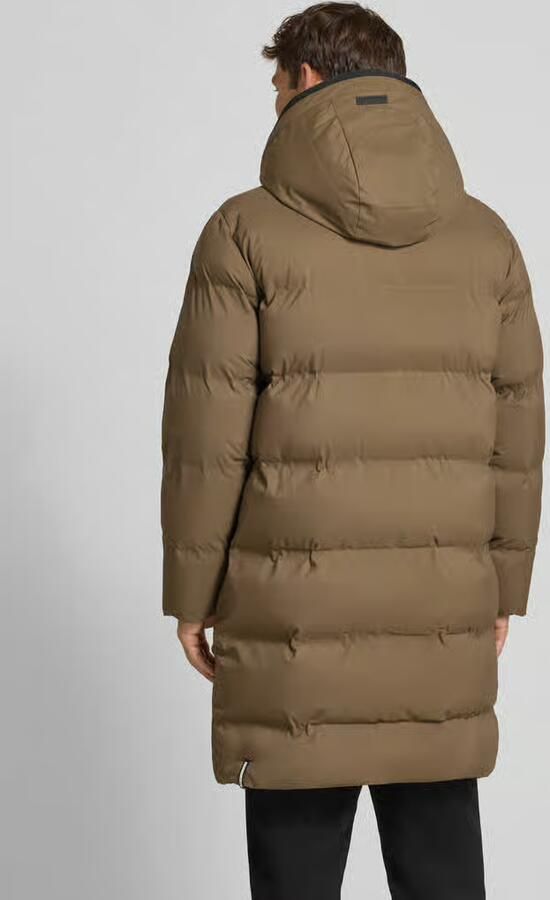 Khujo Gewatteerde lange jas met labelpatch model 'Caius'