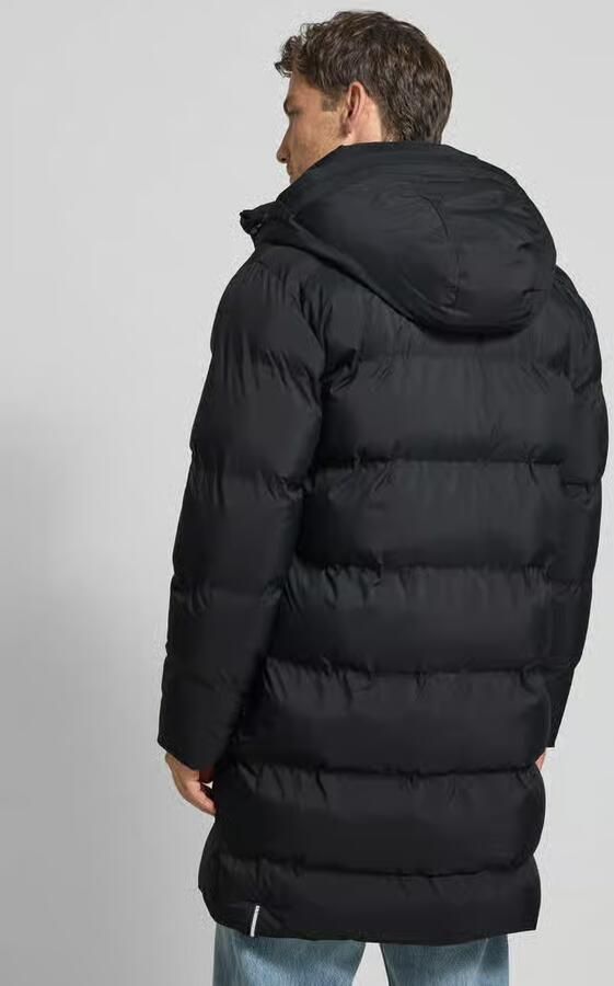 Khujo Gewatteerde lange jas met labelpatch model 'Caius'