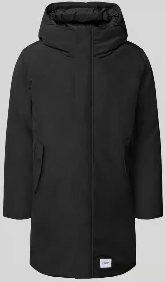 Khujo Jack met labelpatch en capuchon
