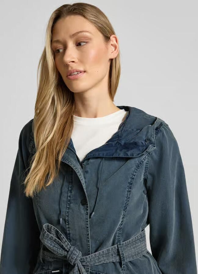 Khujo Jack met strikceintuur model 'PREA'
