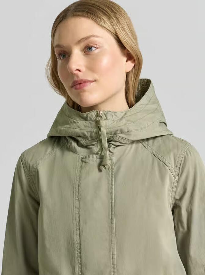 Khujo parka met klepzakken model 'NIKA'
