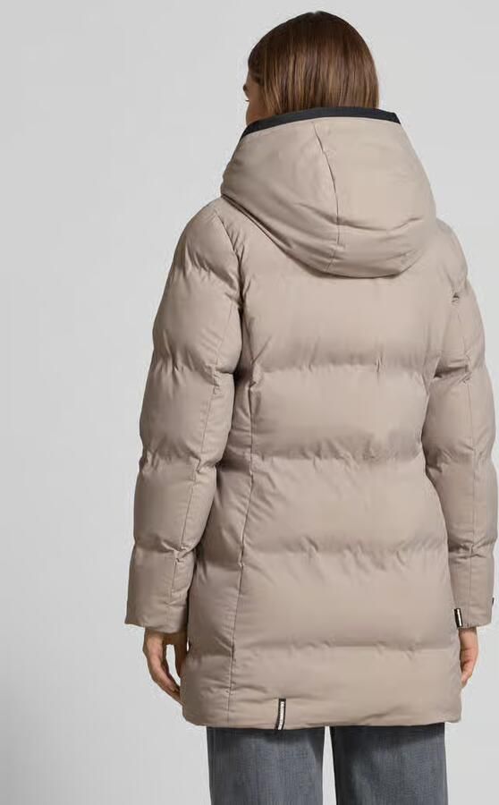 Khujo Gewatteerd jack met labelpatch model 'Tanare