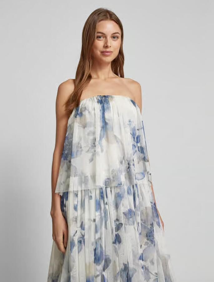 Lace & Beads Avondjurk in laagjeslook
