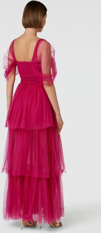 Lace & Beads Avondjurk in off shoulder-design