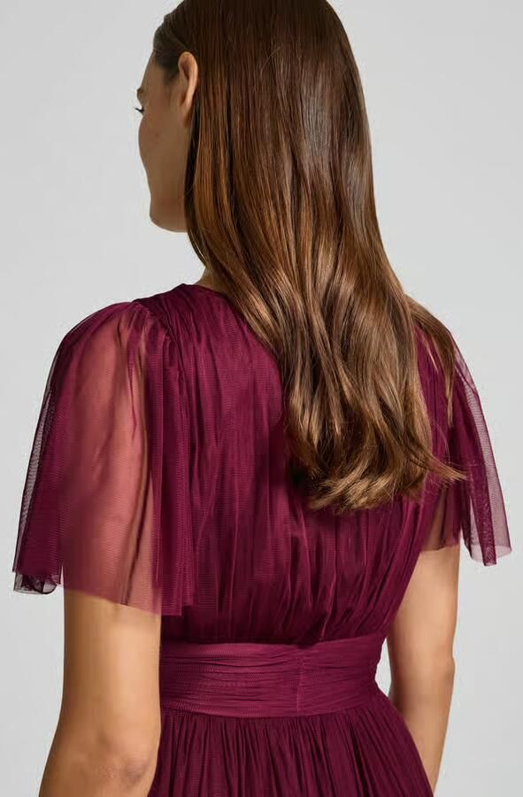 Lace & Beads Avondjurk met diepe V-hals