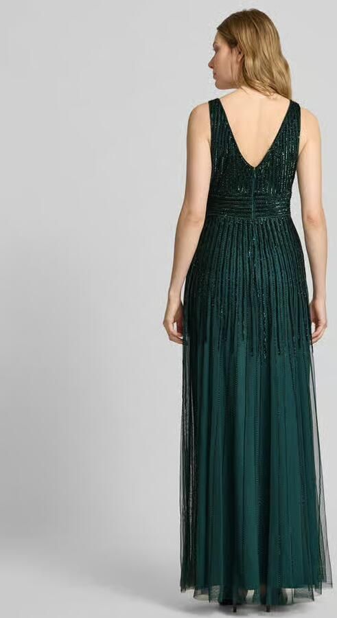 Lace & Beads Avondjurk met diepe V-hals