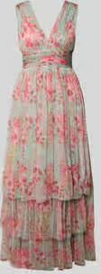 Lace & Beads Avondjurk met volantzoom en V-hals