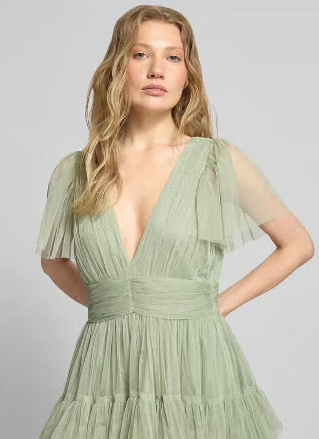 Lace & Beads Cocktailjurk met diepe V-hals