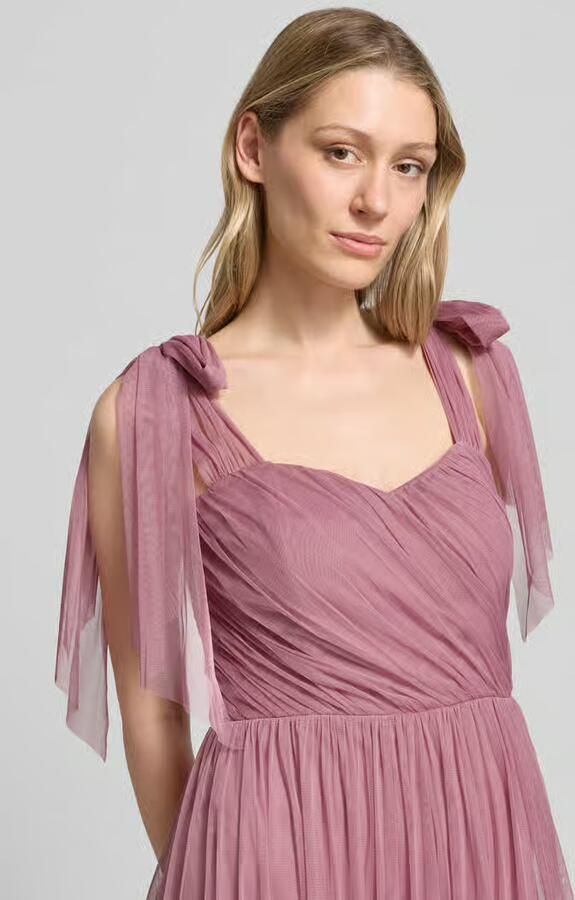 Lace & Beads Knielange cocktailjurk in laagjeslook