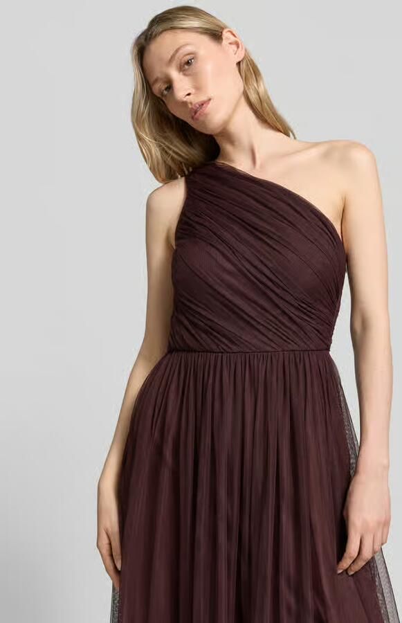 Lace & Beads maxi-jurk in one-shoulder look