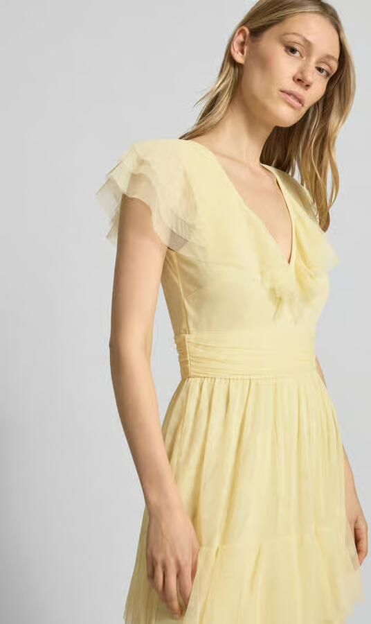 Lace & Beads Maxijurk met V-hals en taillestrik