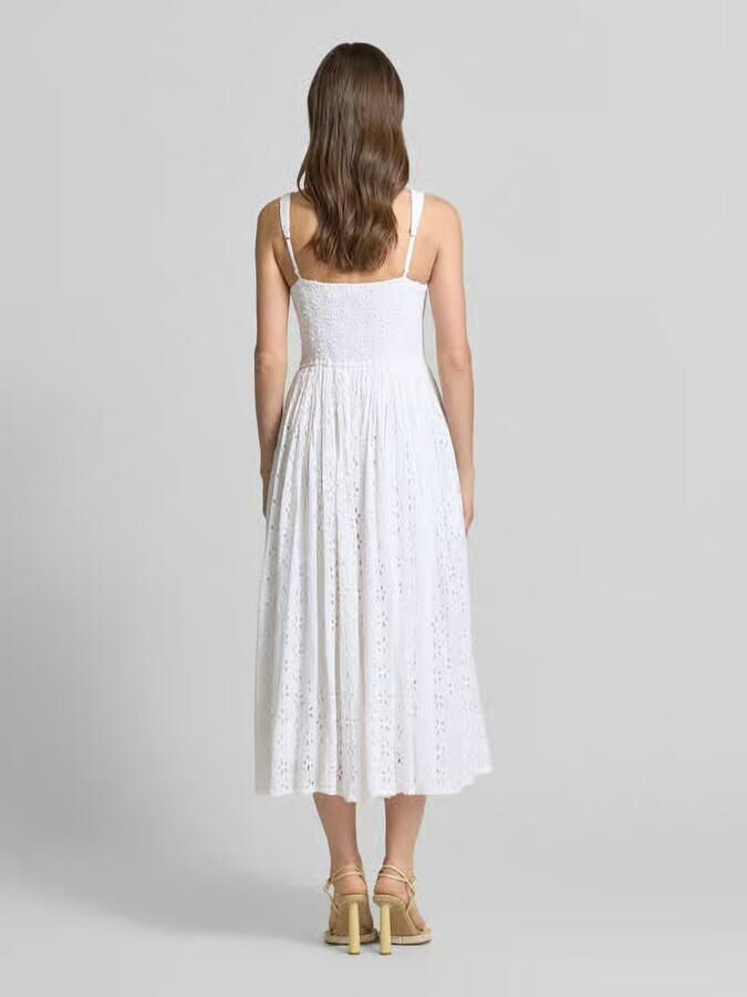 Lace & Beads midi-jurk met all-over broderie anglaise
