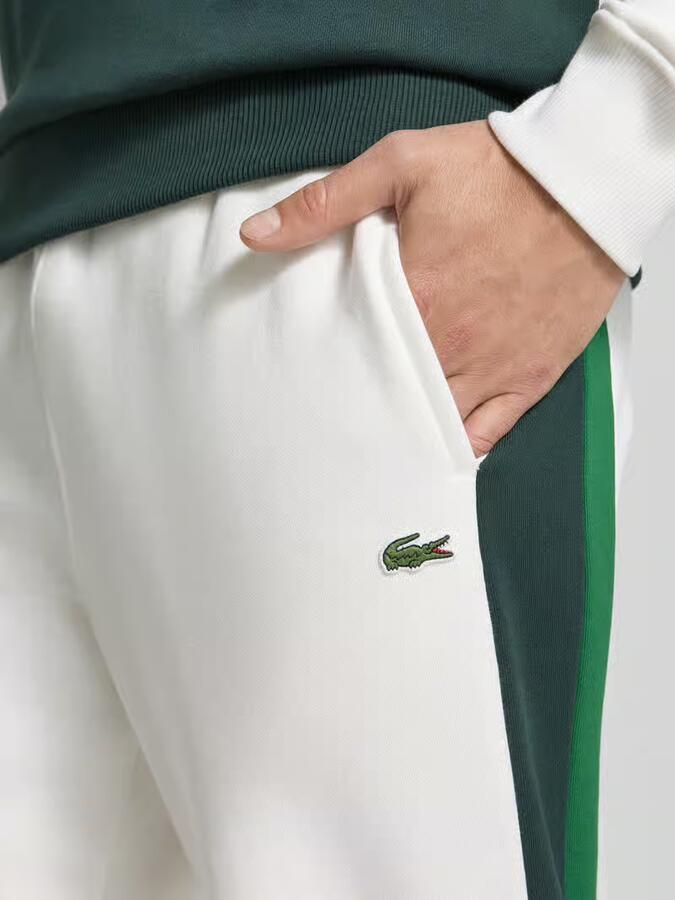 Lacoste relaxed fit sweatpants van puur katoen model 'XH9800-00'