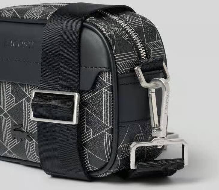 Lacoste Schoudertas met logo-monogram model 'REPORTER TAS'