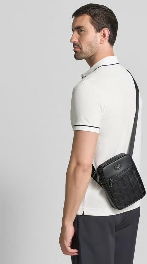 Lacoste Schoudertas met structuurmotief model 'CROSSOVER BAG' - Foto 2