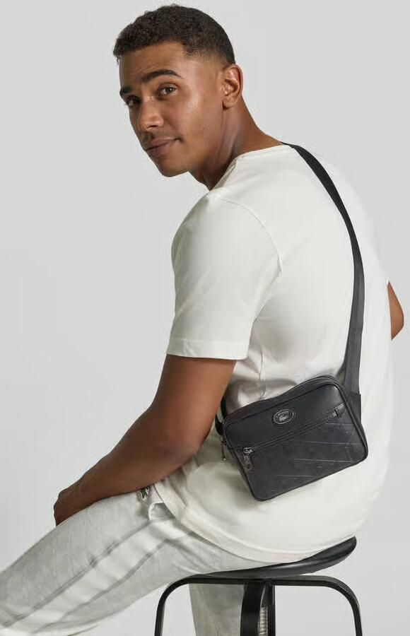 Lacoste Leren schoudertas met innovatief ontwerp en kenmerkend monogram Black Heren - Foto 3