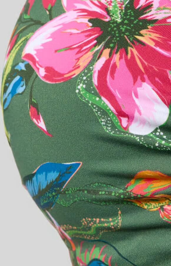 Lascana PLUS SIZE bikinitop met voorgevormde cups model 'Malia'