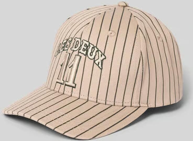 Les Deux Baseballpet met labeldetail