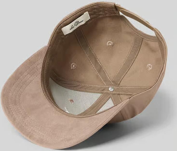 Les Deux Baseballpet met stitching