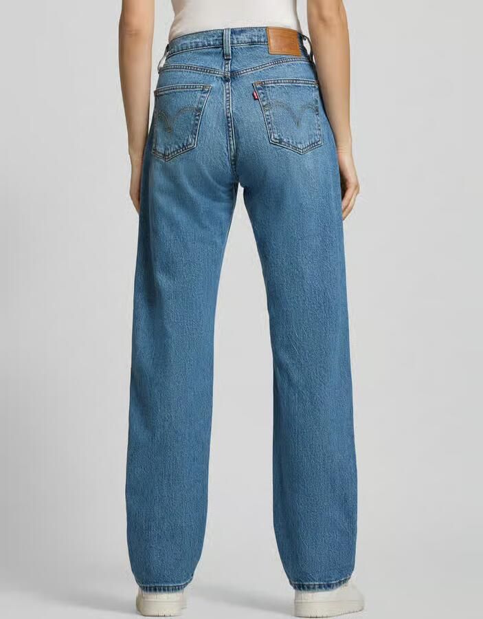 Levi's 300 Straight fit jeans in used-look model '501 CURVE LUCID DREAM'