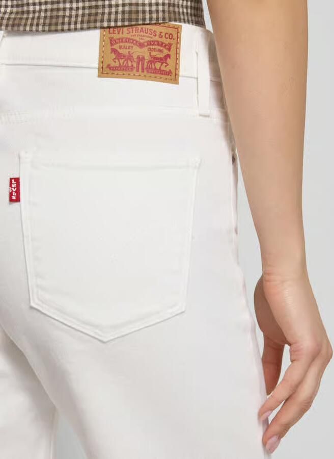 Levi's 300 slim fit bermuda's van katoenmix model 'SHAPING BERMUDA'