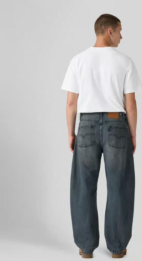 Levi's barrel jeans setting the pace - Foto 6