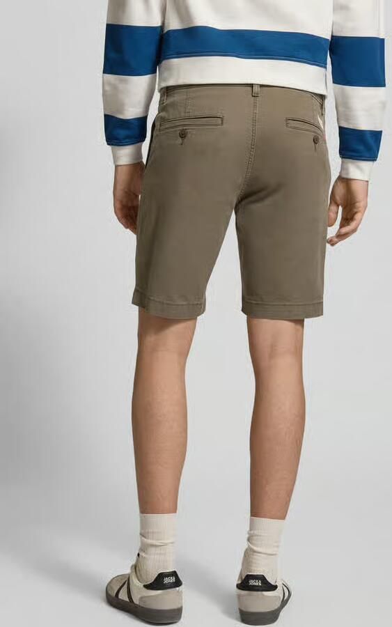 Levi's regular fit chino shorts van een katoenmix met linnen aandeel