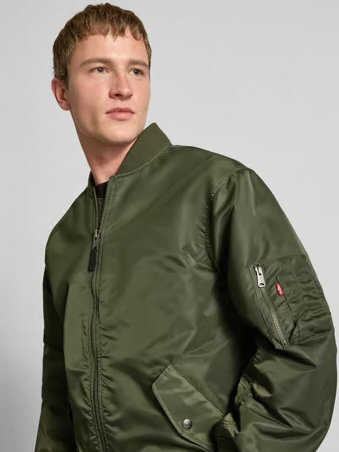 Levi's relaxed fit bomberjack met klepzakken model 'MA-1 BOMBER'