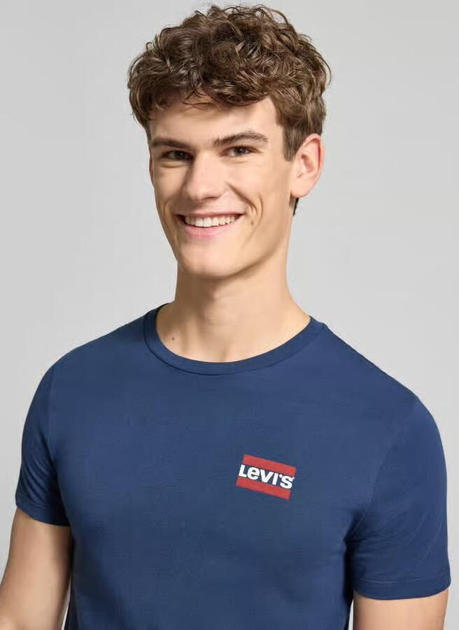 Levi's Slim fit T-shirt van puur katoen in set van 2 model '2PK CREWNECK GRAPHIC' - Foto 5