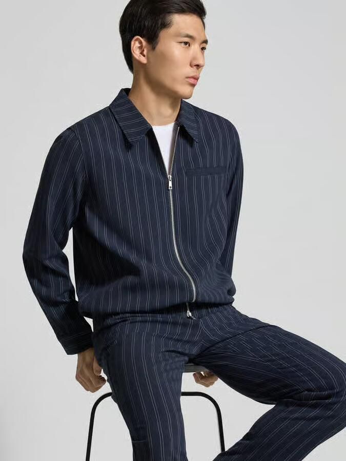 Lindbergh MODERN fit hemdjack met Tweewegritssluiting