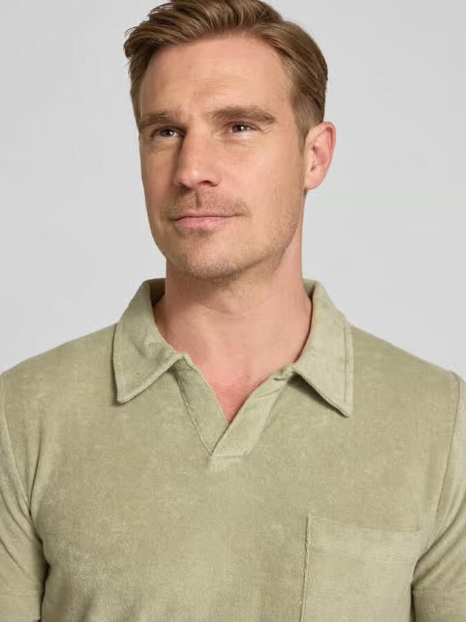 Lindbergh relaxed fit poloshirt met V-hals