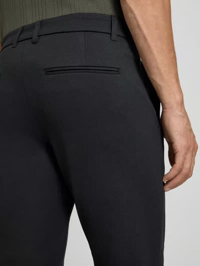 Lindbergh slim fit broek met viscose in verkorte pasvorm