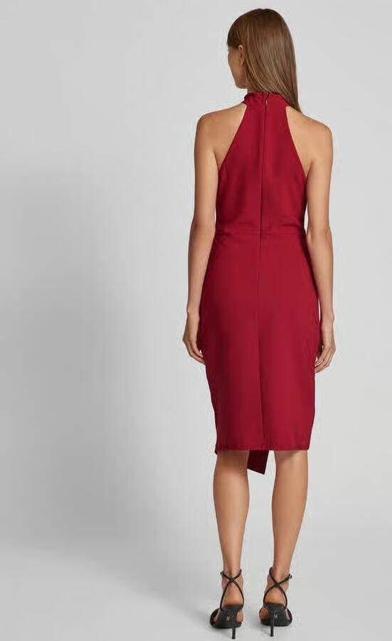 Lipsy Cocktailjurk in mouwloos design