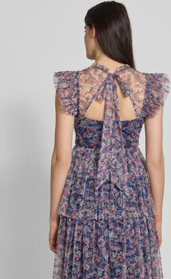 Lipsy Slim fit blousetop met smokdetails