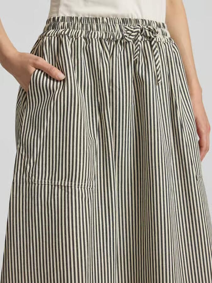 LOLLYS LAUNDRY maxirok met steekzakken model 'Akane'