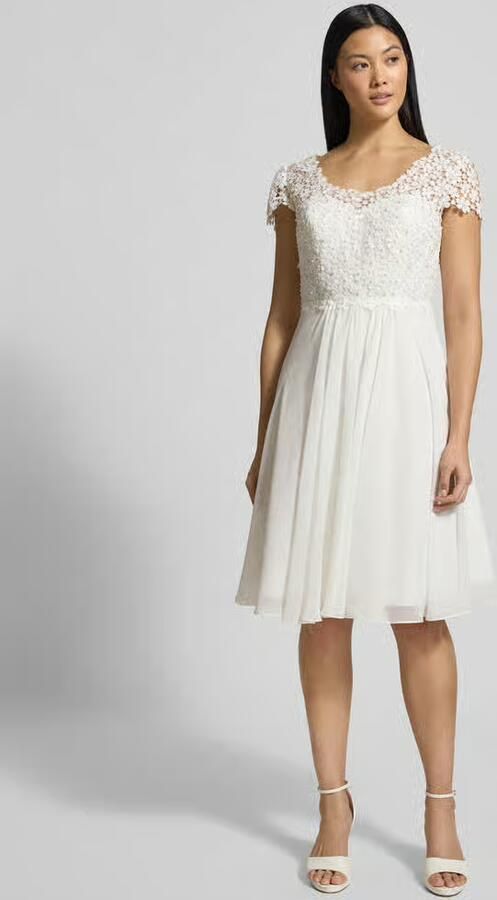 LUXUAR FASHION Bruidjurk met ronde hals en parels - Foto 3