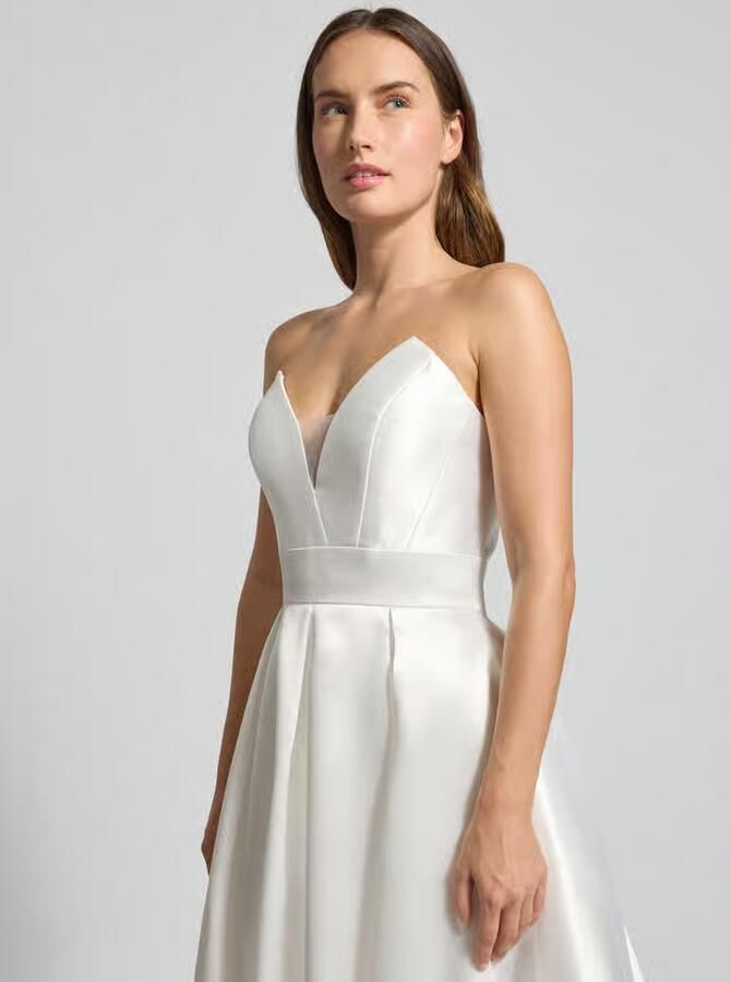 LUXUAR FASHION Regular fit bruidsjurk met sierknoopsluiting