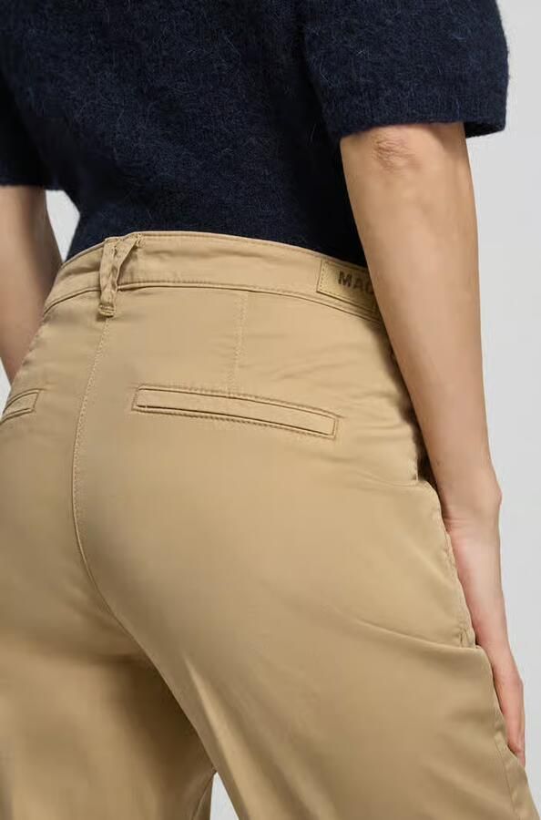 MAC Chino turn up met subtiele glans elegant en sportief tegelijk - Foto 8