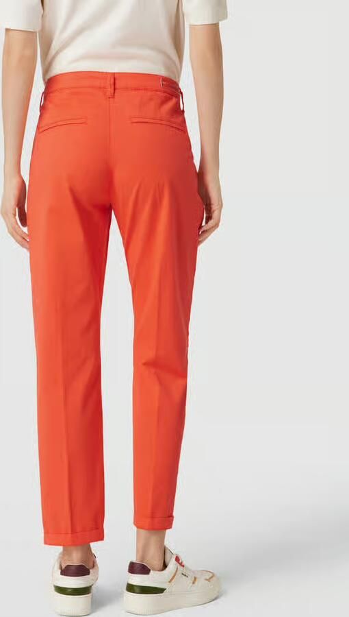 MAC Chino turn up met subtiele glans elegant en sportief tegelijk