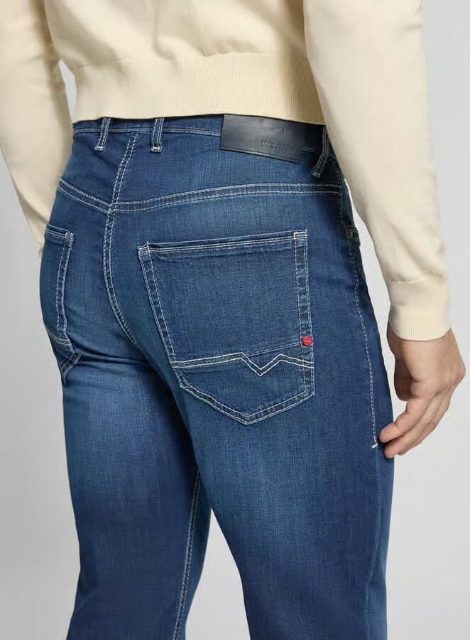 MAC Slim fit jeans Arne-Pipe light smalle figuuraccentuerende snit