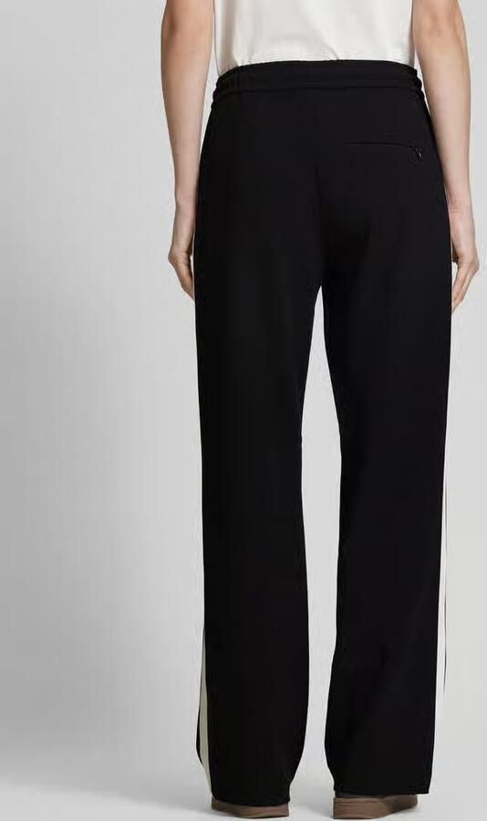 MAC Straight leg stoffen broek met vaste persplooien model 'Chiara'