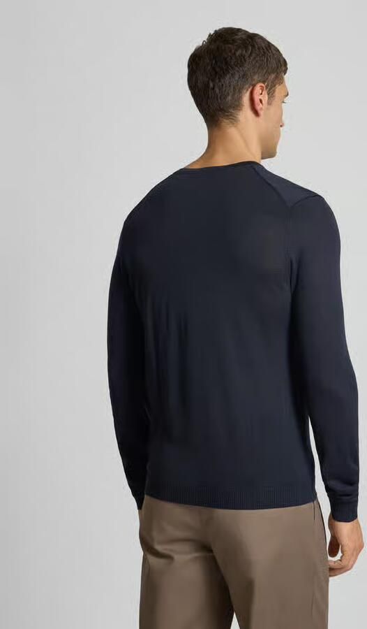 Maerz muenchen Pullover met normaal model en eenkleurig design