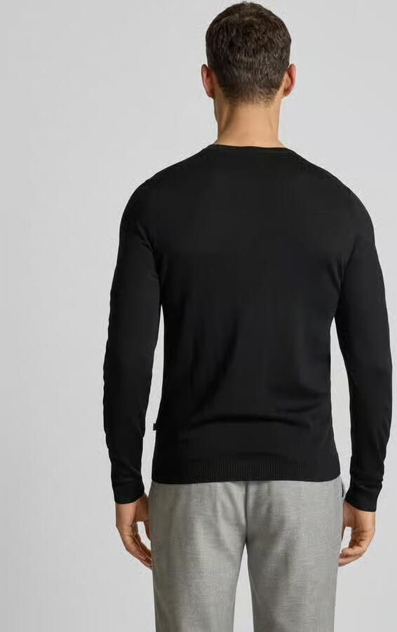 Maerz muenchen Pullover met normaal model en eenkleurig design