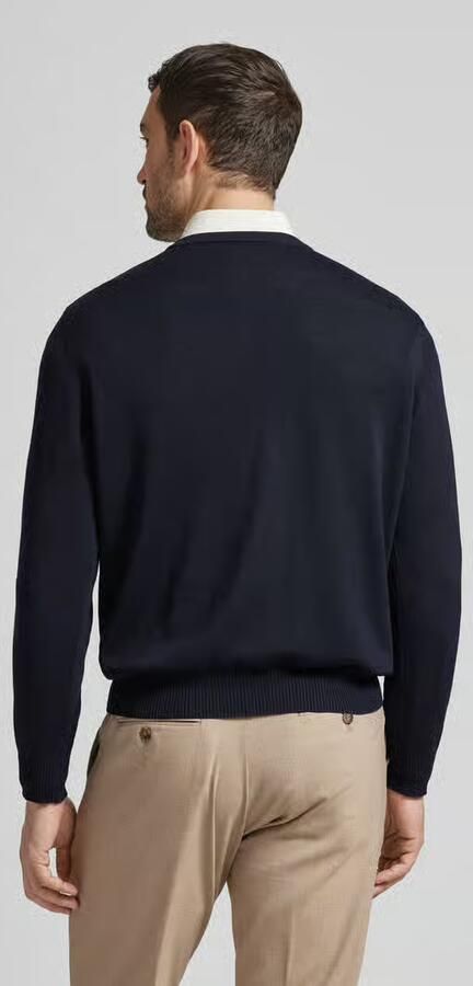 Maerz muenchen Gebreide pullover van scheerwol