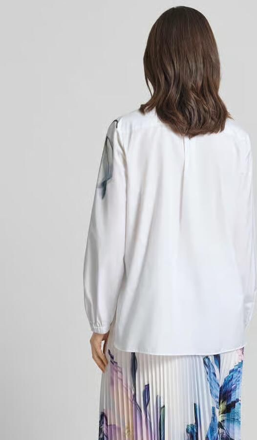Marc Cain Blouse met Maokraag en Knoopsluiting